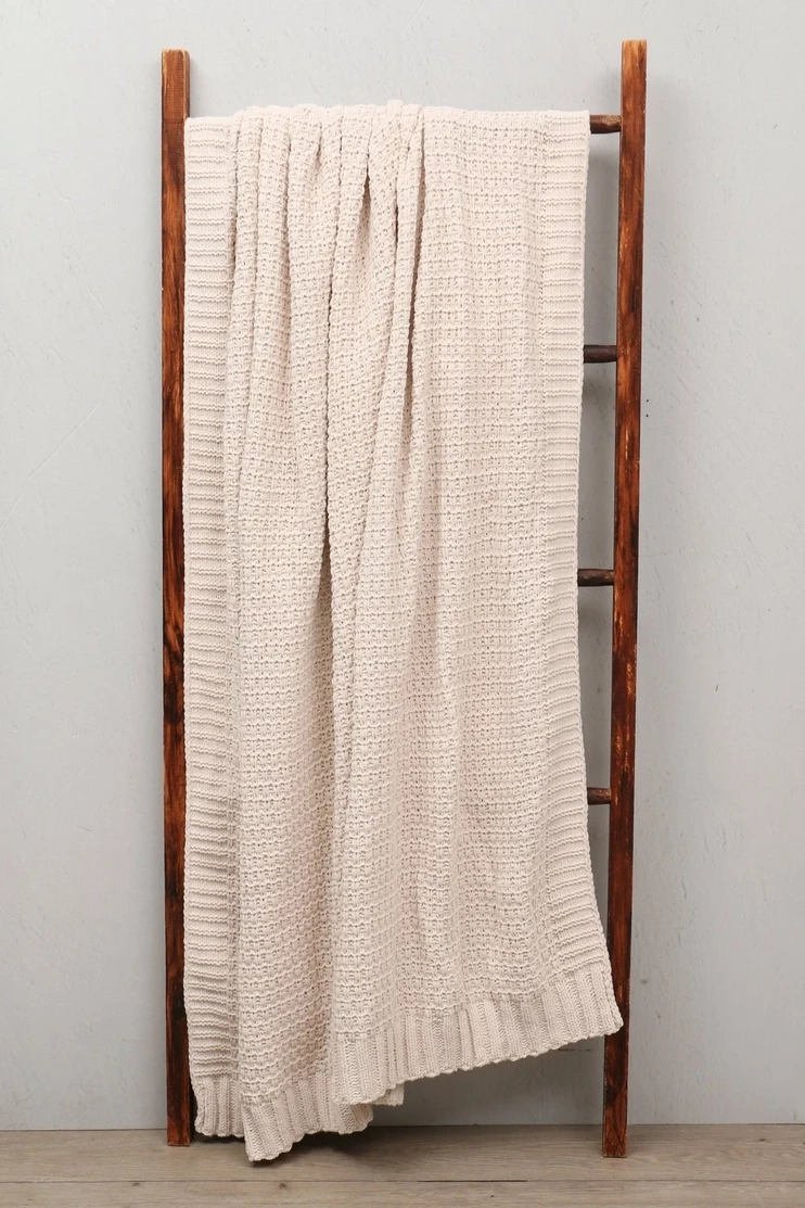 Premium Knitted Throw, 140x180cm